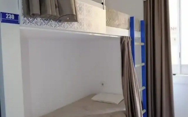 Paradise Lisbon Hostel