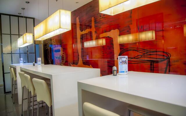 Holiday Inn Express Tianjin Heping by IHG