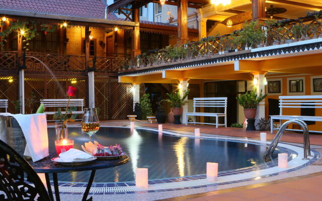 Chandara Boutique Hotel