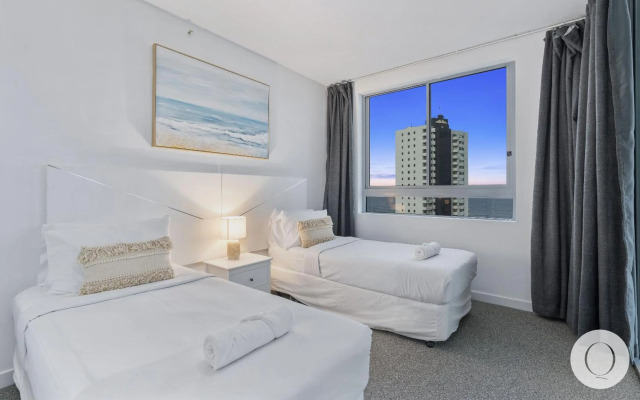 Wings Penthouses - GCLR