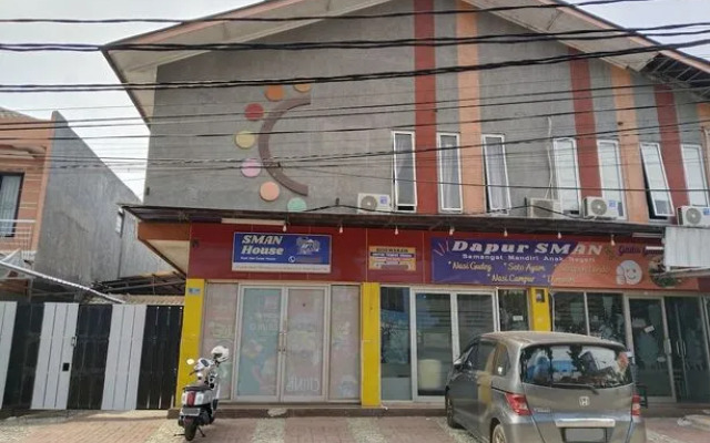 SMAN House Powered by Cocotel