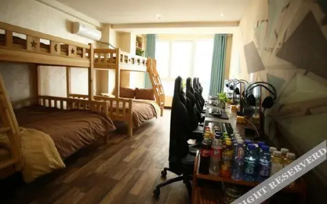 Luoyang Z L-sports hotel