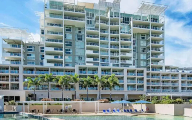Pelican Waters Resort