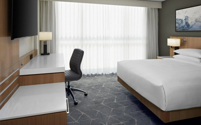 Delta Hotels by Marriott Calgary Airport In-Terminal