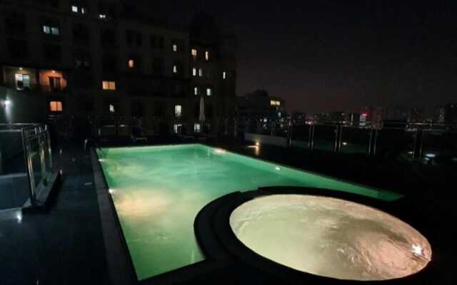 Luxurious Apartment Near Dubai Downtown, UAE