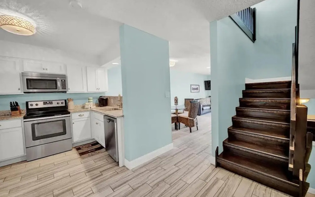 Costa Vista Townhouse #9