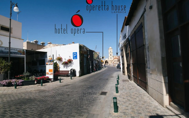 Hotel Opera
