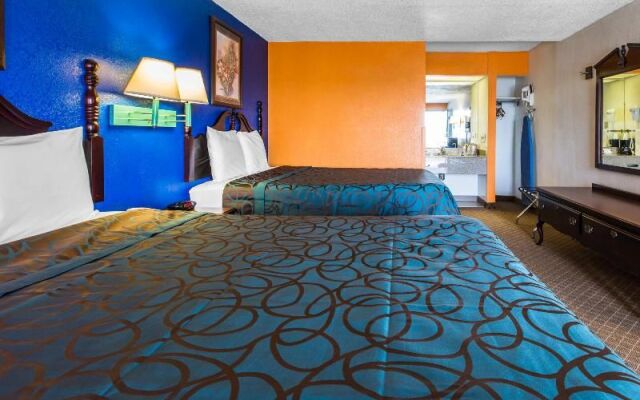 Rodeway Inn & Suites