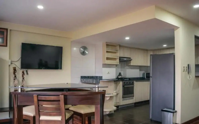 Hotel Luxstone Executive Suites