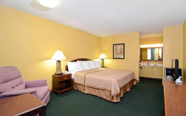 Americas Best Value Inn Iola