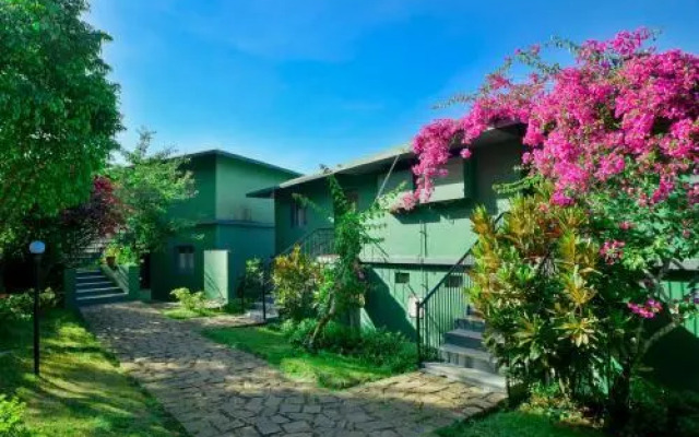 Mountain Trail Resort
