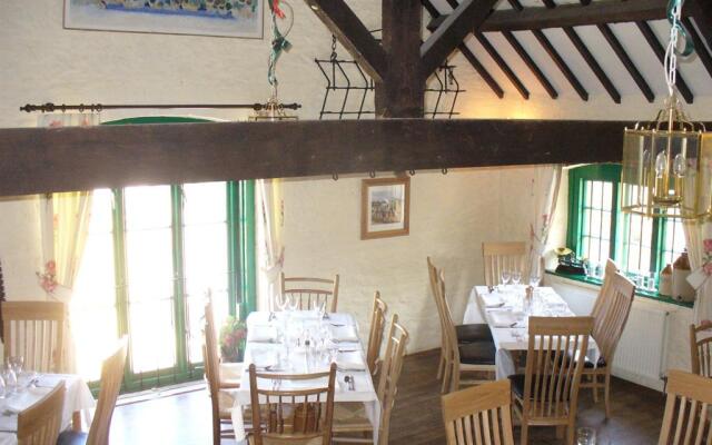 New Farm Restaurant
