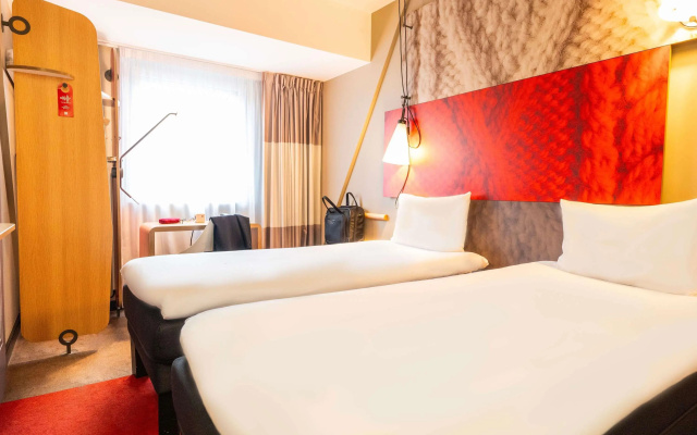ibis Geneve Centre Lac - Image 5