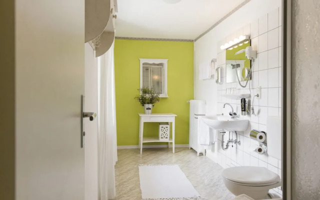 Comfortable Holiday Home in Neuastenberg