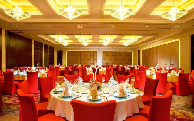 SSAW Pagoda Hotel Shanghai Baixia 