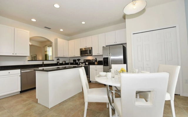 Watersong Resort 703