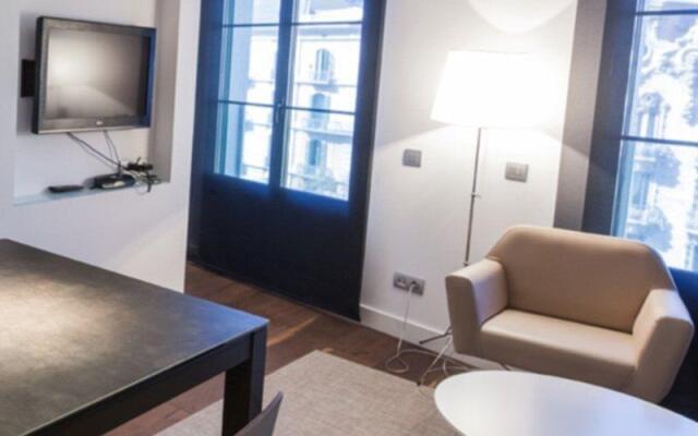 Izaka Apartments D377