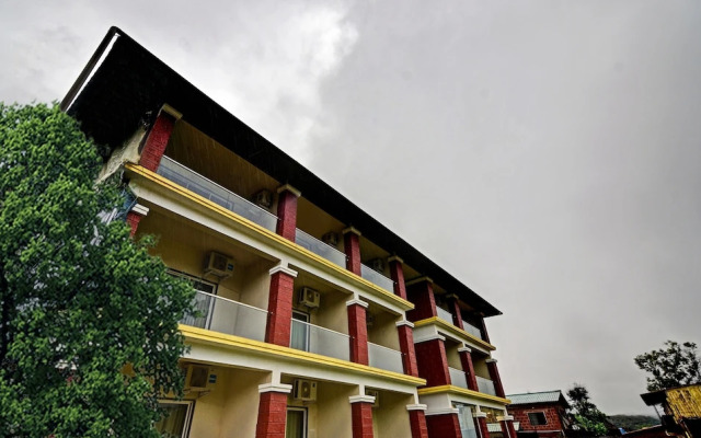 Treebo Trend Khushi River Side Retreat