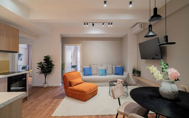 Modern & Spacious 2BR Steps to Cismigiu Gardens