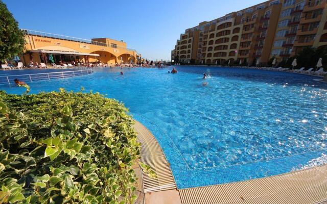 Midia Family Resort