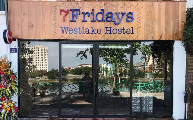 7Fridays Westlake Hostel