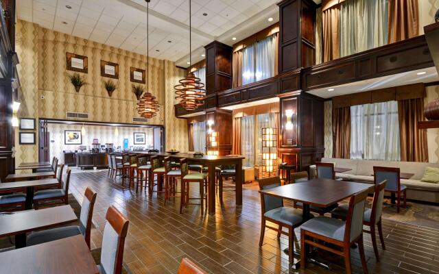 Hampton Inn & Suites Brenham