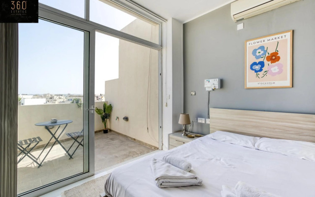 Spacious, 1BR duplex off UNI/Hospital with WIFI by 360 Estates