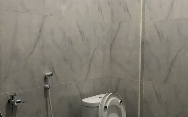 OYO 2129 Toar House Manado