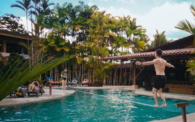Arenal Backpackers Resort