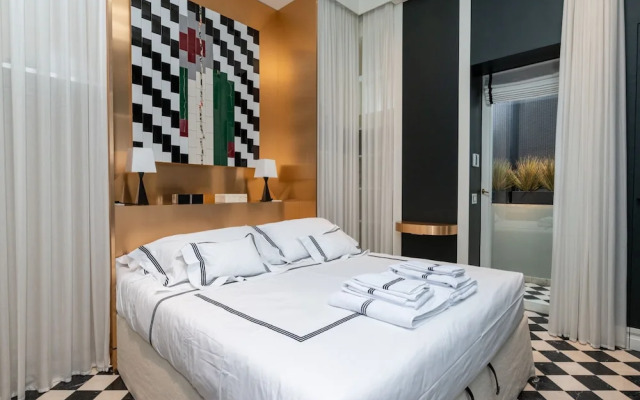 Wonder Balcony Morgana