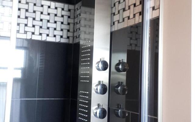 Hillside Landing B&B