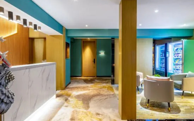 M·Qingju Hotel (Taiyuan Liuxiang Wanda Plaza)