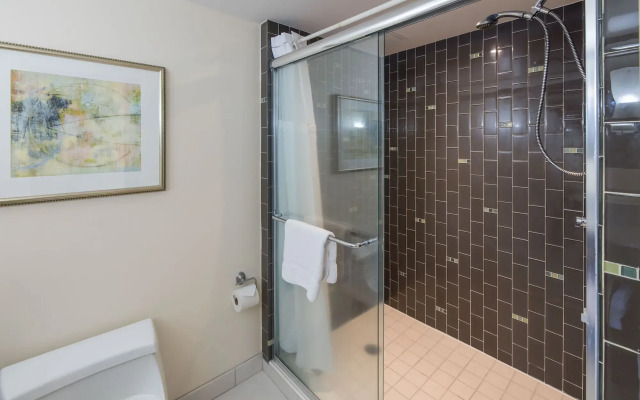 Regency on Beachwalk Waikiki by OUTRIGGER