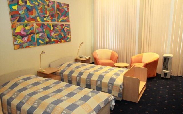 Hotel Royal