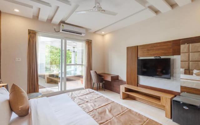 Stone Wood Hotel Rishikesh