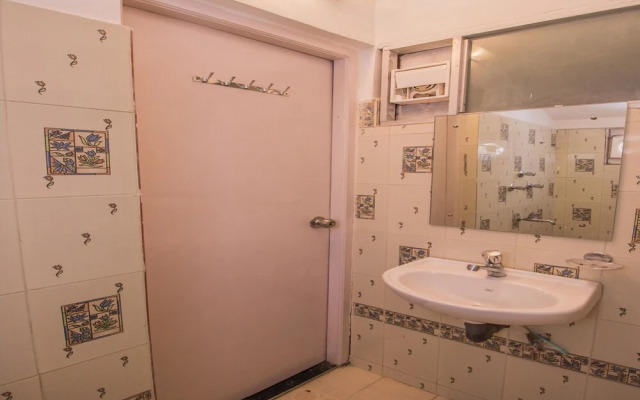 OYO 11443 Home Exotic Studio Panjim