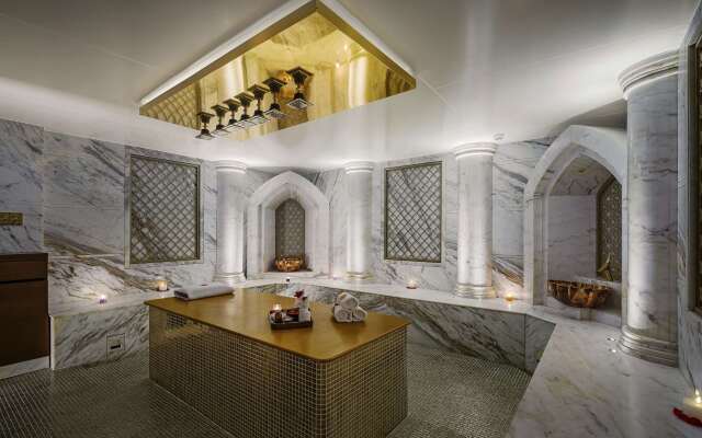 Radisson Blu Hotel & Suites GRT Chennai