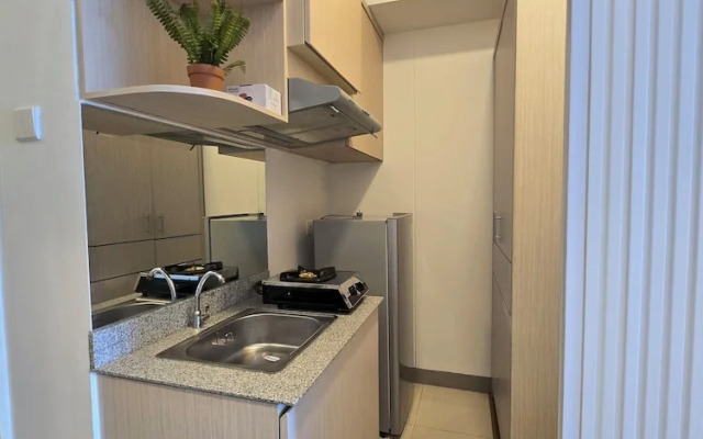 Cosmy Benson 38 Apartment