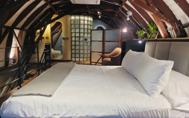 Hotel Doblell Near Provenza by Wynwood House