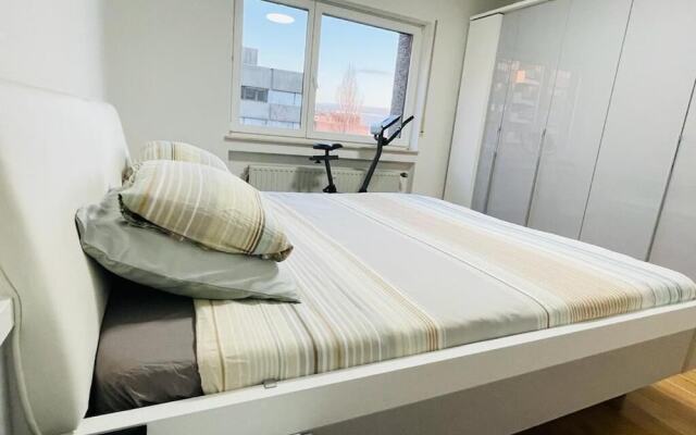 3 Bedrooms in Center Parking&Terrace