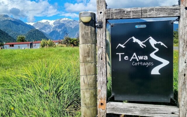 Te Awa Cottages