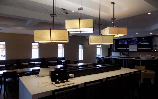 Best Western Plus Leamington Hotel & Conference Centre