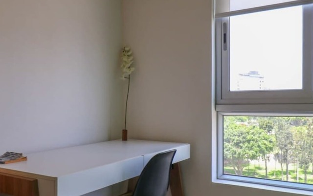 w Lovely 1BR With Park View in Miraflores