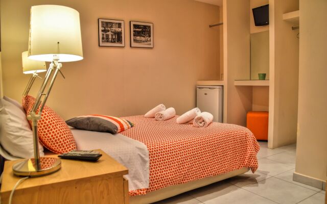 Iro Suites