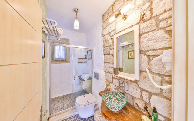 Palas Alacati - Adults Only