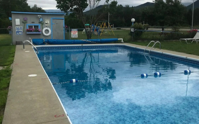 Four Seasons Motor Inn