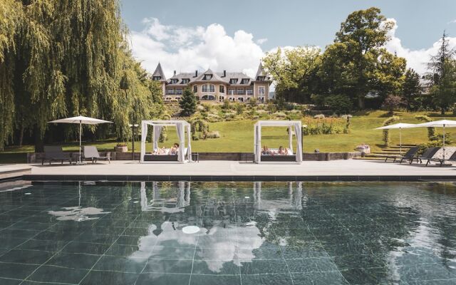 Hôtel L’Incomparable by Les Etincelles