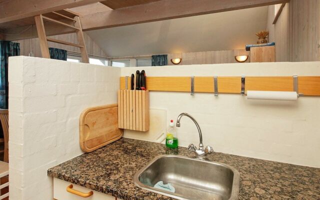 Vibrant Holiday Home in Munkebo near Sea