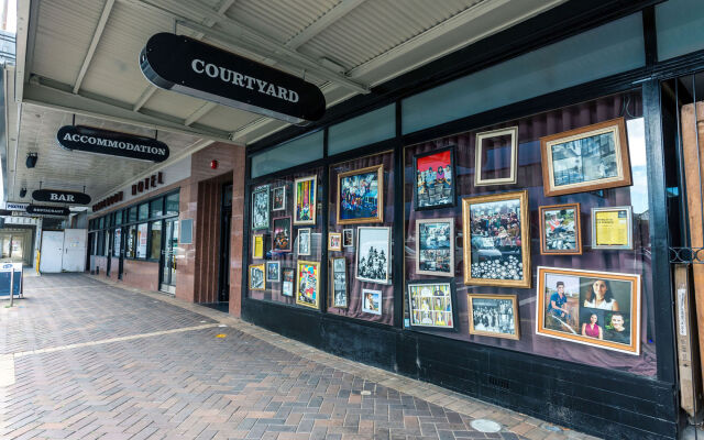 Clarendon Hotel