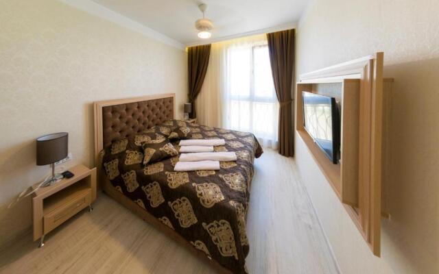 Harmony Suites Saint Vlas
